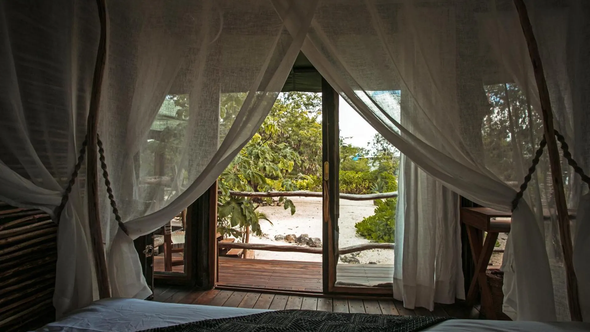 Lodge Nunum - Luxury Tenting Villa Tulum Mexico